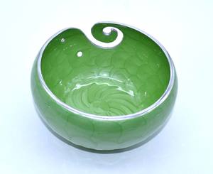 Haute qualité brillant vert métal fil bol Vintage Design Crochet couture organisateur écologique personnalisé émail résine bols - Product Image 6