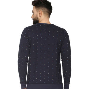 Sweat à capuche de grande taille pour hommes, design personnalisé, pull-over décontracté, coupe confortable et motif solide de la technique délavée. - Product Image 2