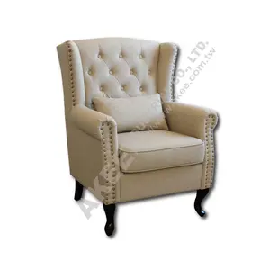 软垫翼背钉头臂现代椅子O E M扶手椅座椅，用于家用家具