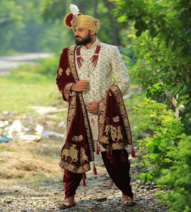 Tenue de mariage indienne en tissu pur pour hommes, vêtement artisanal, KURTA DHOTI, style falcon, vente en gros, nouvelle collection - Product Image 2