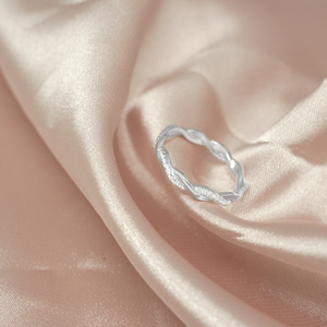 Anillos Elegantes de Plata de Ley 925 para Mujer, Regalo de Compromiso, Boda, Aniversario, Fiesta, Modernos y de Alta Calidad - Product Image 4