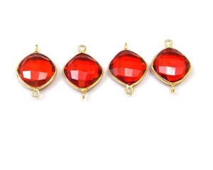 Forme de coussin de pierres précieuses de Quartz rouge avec connecteur de lunette à facettes à Double caution de bijoux faits à la main plaqués or - Product Image 5