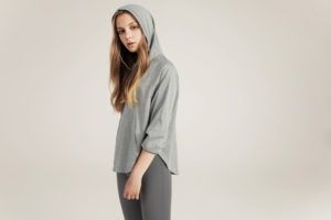 Ropa deportiva de mujer de diseño único al por mayor, tops de manga larga con capucha, ropa de Yoga de talla grande transpirable e impermeable - Product Image 3