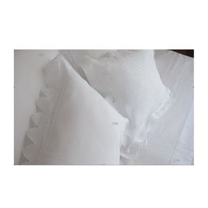 Juego de ropa de cama con bordado a mano, juego de funda de edredón 100% algodón Quang Thanh, QTB93 - Product Image 2