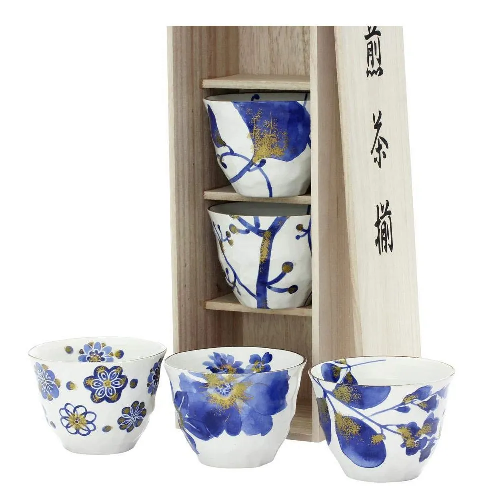 High-grade and traditional Japanese dinner set, bowl for rice "Aika" with flower print made in Japan