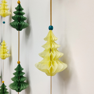 Guirlande de Noël en papier, décorations suspendues, ornement en papier de soie vert et jaune pour la décoration murale de fête de fin d'année - Product Image 1