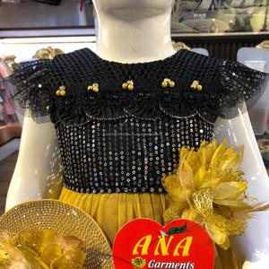 Hermoso Vestido de Fiesta para Niña con Diseño Elegante, Borde Plateado, Red Plateada y Protector de Cabello, Nuevo Diseño - Product Image 4