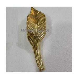 Juego de 2 manijas de bandeja de servicio de color dorado Asas de bandeja de comida de aluminio de la mejor calidad para superventas - Product Image 2