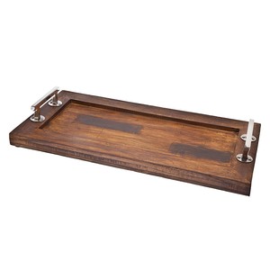 Ustensiles de cuisine design moderne vaisselle de table plateau de service en bois avec poignées en métal plateau de service pour collations sucrées et desserts à bas prix - Product Image 1