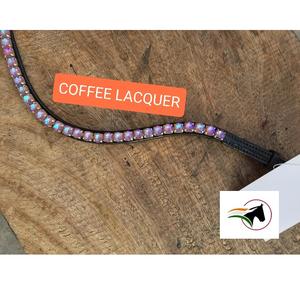 Bride de cheval en cuir avec bandeau en cristal laqué café, fermeture à crochets et boucles, équipement équestre facile à changer rapidement - Product Image 2