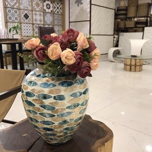 Unique Flower Vase <b>Pots</b>, Flower Mosaic Vase With Oval Cut Pieces WHOLESALE PRICE FROM MANUFACTURER - Product Image 1