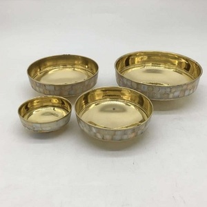 Juego de 2 tazones para servir de forma única, vajilla decorativa de Color dorado y latón de diseño único para restaurantes y hoteles - Product Image 5