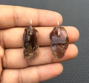 อัญมณีควอตซ์สีควันธรรมชาติ2ชิ้นไม่ผ่านการบำบัดจี้เสน่ห์สเตอร์ลิง92.5หยาบเครื่องประดับ DIY - Product Image 3