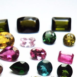 Multi turmalina ovalada forma redonda tamaño calibrado turmalina Natural facetado piedra preciosa suelta venta al por mayor turmalina multicolor - Product Image 3