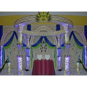 Mandap de mariage en cristal style Bollywood FIJI, magnifique mandap de mariage en fibre de cristal blanc, mandap de mariage indien spécial en cristal, Royaume-Uni - Product Image 1