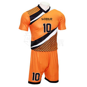 Conjunto de Uniforme de Fútbol de Secado Rápido con Diseño Único para Hombre, Camisetas y Pantalones Cortos Deportivos para un Rendimiento Óptimo - Product Image 1