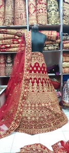 Lehenga Cholis-ropa de boda de terciopelo para trabajo pesado, colección al por mayor, precio barato, precio de fabricación, fábrica directa - Product Image 4