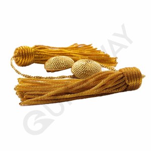 Doctoral Tam Gold Bullion Tassel pour accessoire de graduation de vêtements en vente au Pakistan - Product Image 4