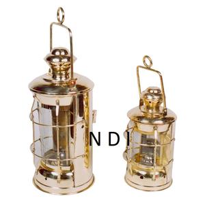 Juego de 2 soportes de lámpara de linterna de Metal de vidrio de estilo diferente, soporte de linterna de vela grabado a mano para decoración de fiesta - Product Image 1