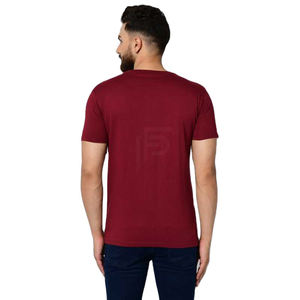 Fabricant de t-shirts à la mode OEM ODM Streetwear T-shirt graphique T-shirt en coton imprimé avec logo personnalisé Vente en gros - Product Image 5