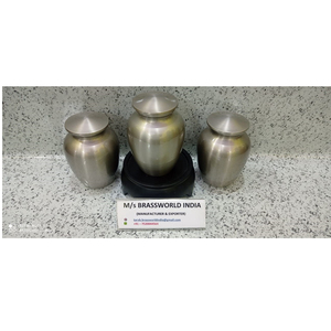 URNA FUNERARIA DE ALUMINIO Estilo Americano Urna para Adultos Brassworld India BRU-4358 Fabricante de la India - Product Image 1