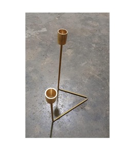 Candelabros cónicos de latón antiguo únicos de alta calidad - Product Image 6