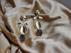 Boucles d'oreilles en laiton brillant plaqué or pour filles et femmes, tendance, fait à la main, nouveau design dernier cri - Product Image 6