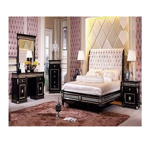 Juego de Muebles de Dormitorio y Cama Tapizada de Lujo, Estilo Antiguo, Cama Queen Tallada a Mano, Muebles de Dormitorio Modernos con Respaldo Alto Tapizado - Product Image 1