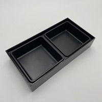 Récipient alimentaire jetable de style japonais boîte à bento de luxe noire avec compartiment sushi restaurant hôtel à emporter livraison de repas