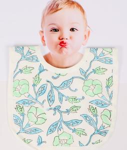 Bavoir pour bébé moderne en pur coton à la main, imprimé bloc, Anti-salissure, lavable en Machine, blouse pour bébé - Product Image 1