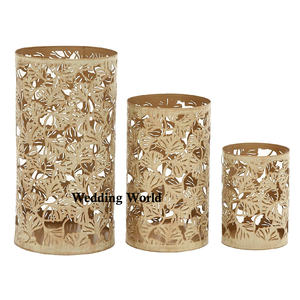 Photophore en métal Ensemble de trois bougeoirs décoratifs faits à la main Différentes tailles Designer Fancy Metal Votive Holder - Product Image 4