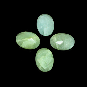 Pierre précieuse naturelle Aigue-marine bleue laiteuse de 5,65 carats, taille ovale à motifs, 14x10mm, pierre précieuse en vrac - Product Image 1