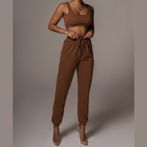 Bulk OEM Custom Made Women's Active Sports Fleece Bra Track Suit Women's Athletic Yoga Gym Sweat Suit For Jogging - Product Image 2