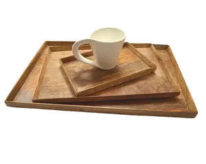 Juego de bandejas hechas en madera, Mango en forma rectangular de 3 tamaños, bandejas de servicio hechas en madera de árbol, a la venta por los proveedores de la India - Product Image 1