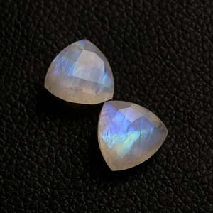 " 11mm Trillion Natural Rainbow Moonstone " Wholesale Factory Price High Quality Loose Gemstone | NATURAL RAINBOW MOONSTONE | - Product Image 1
