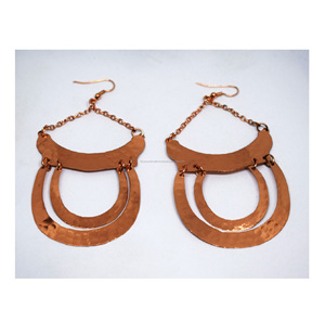 Pendientes Geométricos de Piedra Azul al por Mayor, Pendientes Sencillos de Diseño Texturizado para Chicas, Pendientes de Tamaño Personalizado, Joyería de Moda - Product Image 1