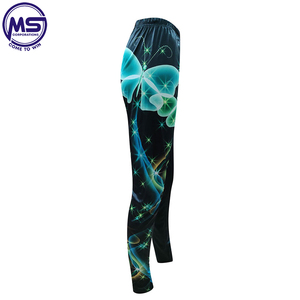Vente en gros Pantalon serré sans couture de fitness ajusté de couleur unie respirante de qualité supérieure Vêtements de sport personnalisés pour femmes - Product Image 5
