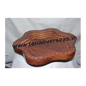 Plateau en bois avec Design sculpté à la main pour le café, les collations, la décoration de Table - Product Image 1