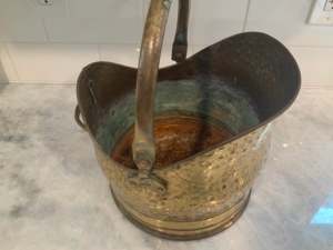 Cubo de carbón de cobre de forma personalizada de la mejor calidad con diseño atractivo perfecto para uso en fogatas en interiores y exteriores - Product Image 5