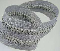 Fermeture à glissière en plastique à extrémité ouverte à verrouillage automatique pratique avec une longueur de 100 pour une utilisation facile - Product Image 5