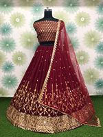 Lehenga en tissu Georgette lourd avec broderie, séquence de broderie, doublure en soie avec CANVAS et CanCan, pièce de blouse en Georgette lourd