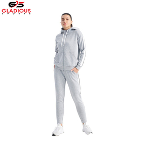2025 Workout Sweats à capuche pour femmes Logo personnalisé Zipper Survêtement Hoodies Joggers Ensembles - Product Image 3