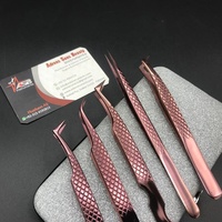 Pinzas para Extensión de Pestañas de Acero Inoxidable Japonés Sólido con Plasma de Oro Rosa, Probadas a Mano, con Agarre de Diamante y Punta de Fibra