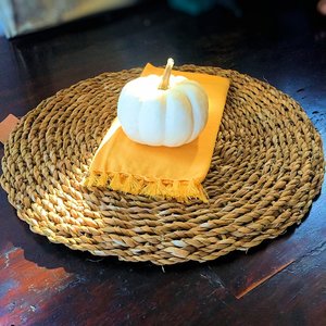 Charger <b>Round</b> Seagrass Woven Placemats Durable Eco-friendly Cowrie Shell and Seagrass Placemats - Product Image 2