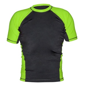 Chemise de compression à manches longues en polyester à séchage rapide pour homme, personnalisable, avec impression par transfert thermique de haute qualité - Product Image 4