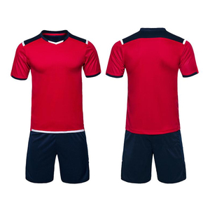 Latest Top Quality Sublimation Soccer Jersey Best Quality Cheap Soccer Uniforms Unique Soccer Jersey Shirt and Shorts For Men - Product Image 3
