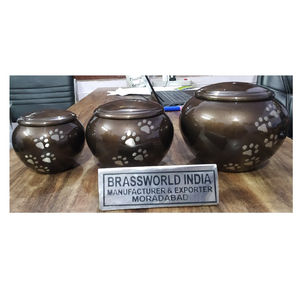 10 pièces de crème libre, litière, différentes tailles, pour animaux de compagnie - Product Image 1