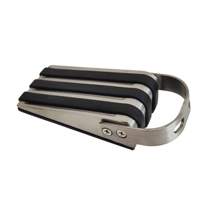 Bouchon de <span class=keywords><strong>porte</strong></span> en caoutchouc robuste Bloc de <span class=keywords><strong>porte</strong></span> en forme de coin antidérapant et poignée en acier inoxydable sans endommager le sol et la <span class=keywords><strong>porte</strong></span> - Product Image 2