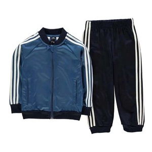 Conjunto Deportivo Personalizado al por Mayor para Hombre, Chándal para Correr, Diseño 2 en 1, Poliéster/Algodón, Invierno - Product Image 1