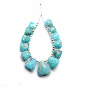 Turquesa de Arizona facetada en forma de trillón, grado AA, cuentas sueltas de belleza natural de 8x7 mm a 14x12 mm para la fabricación de joyas - Product Image 6